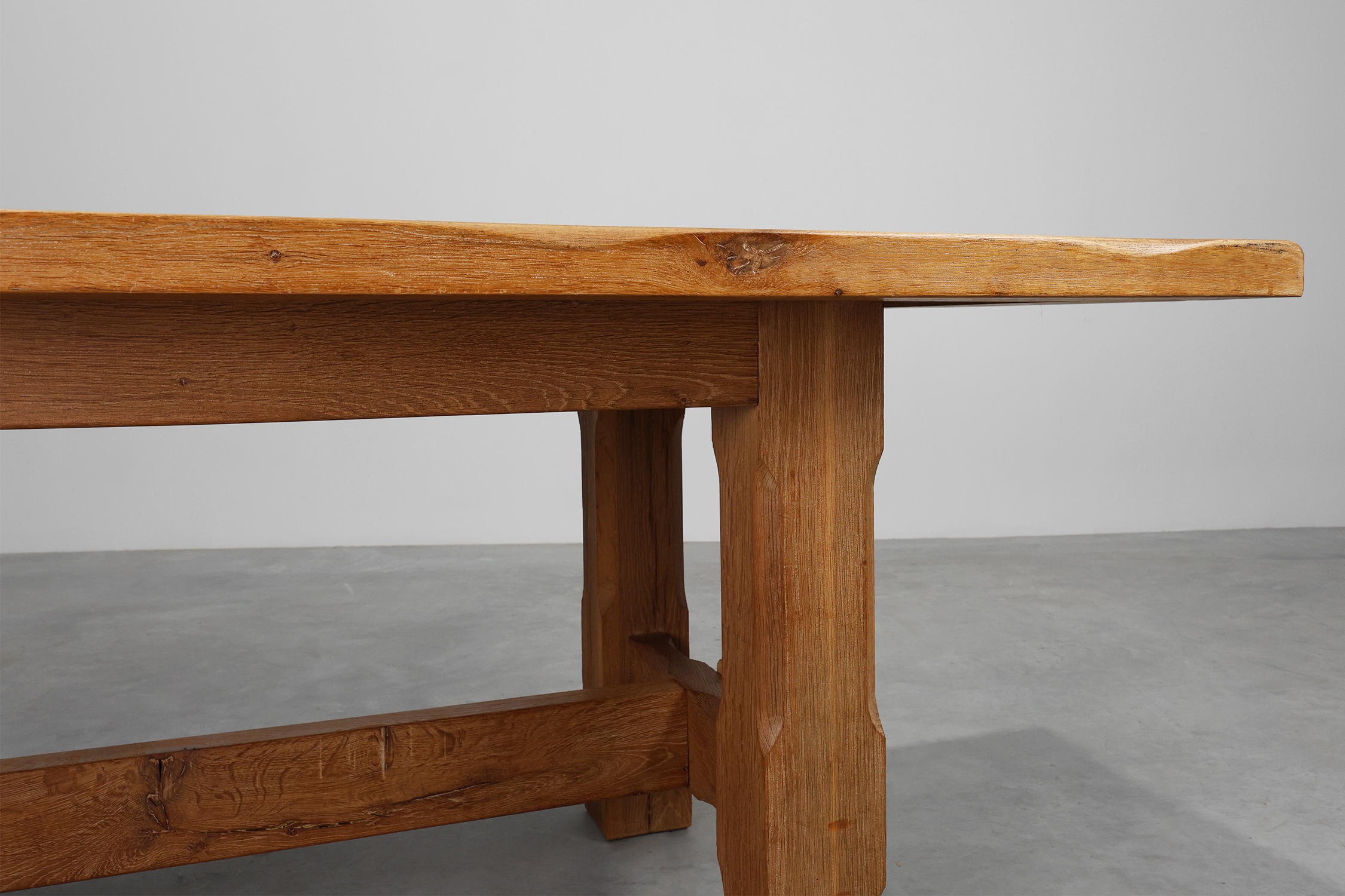 Brutalist Mid-century Oak Dining Table, Belgium 1960sthumbnail